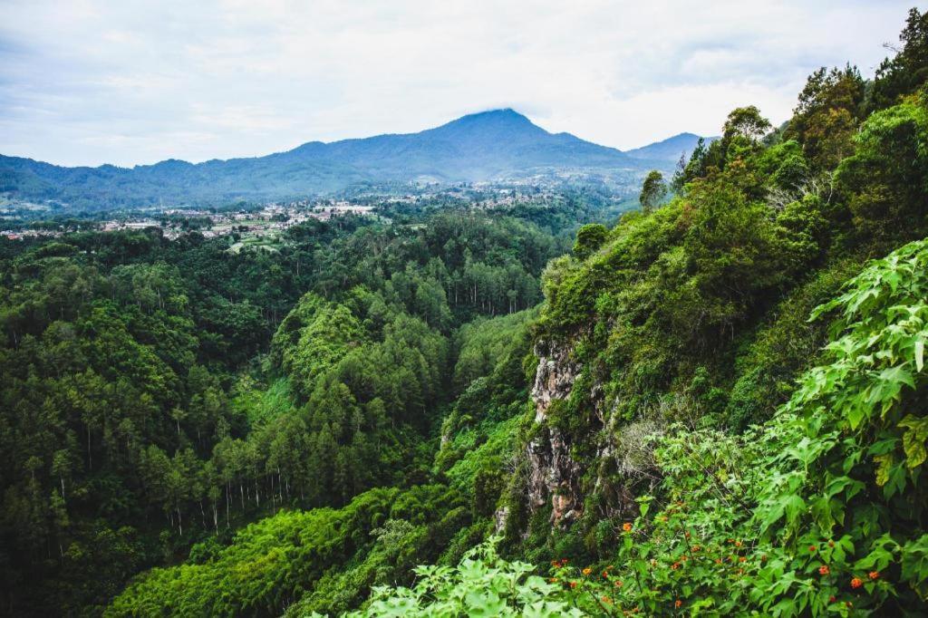 Paniisan Hotel Bandung Eksteriør bilde